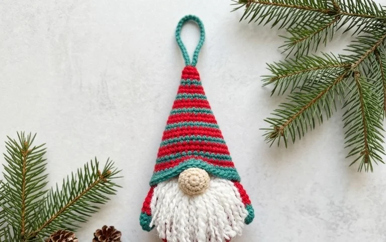 Christmas Gnome Ornament: Free Easy Crochet Pattern