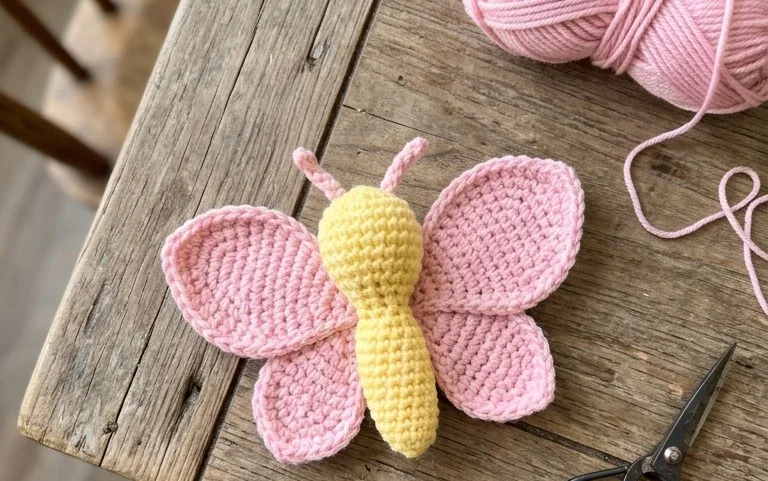 Easy Crochet Butterfly Amigurumi: Free Beginner Pattern